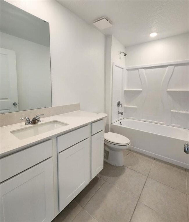 Building Photo - 5130 Magnolia Palm Dr