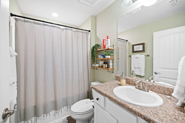 Building Photo - 27461 Elise Ct