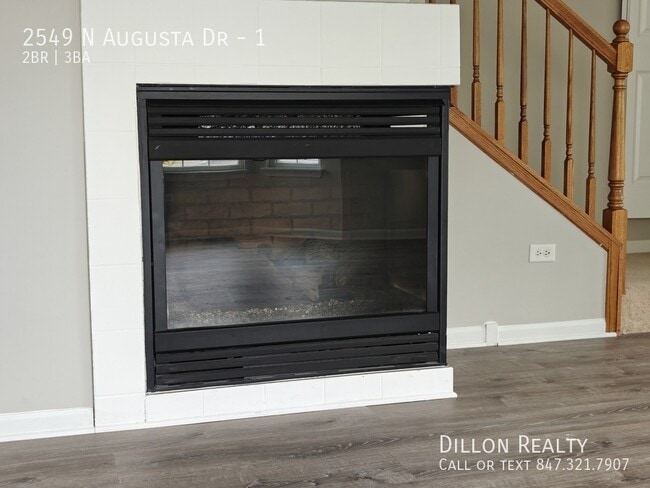 Building Photo - 2549 N Augusta Dr