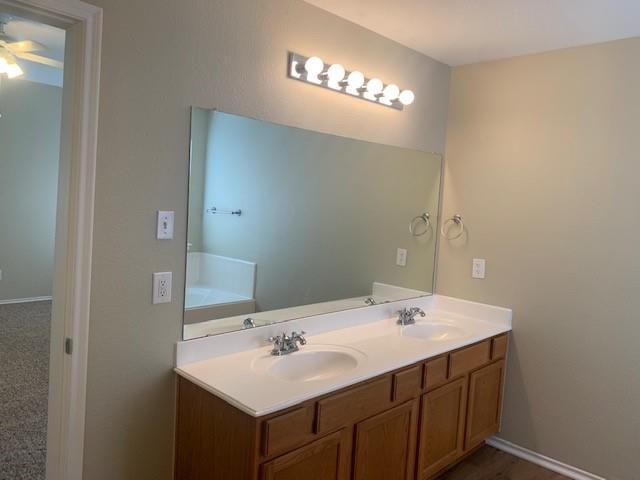 Building Photo - 721 Bamboo Dr