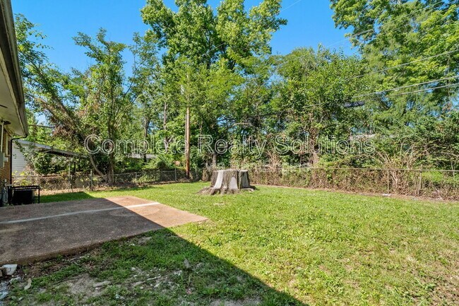 Building Photo - 10315 Monarch Dr