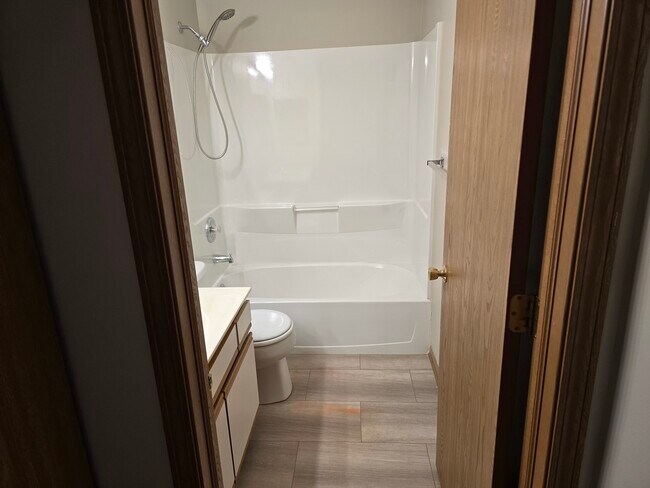 Building Photo - 2326 Dawson Ln