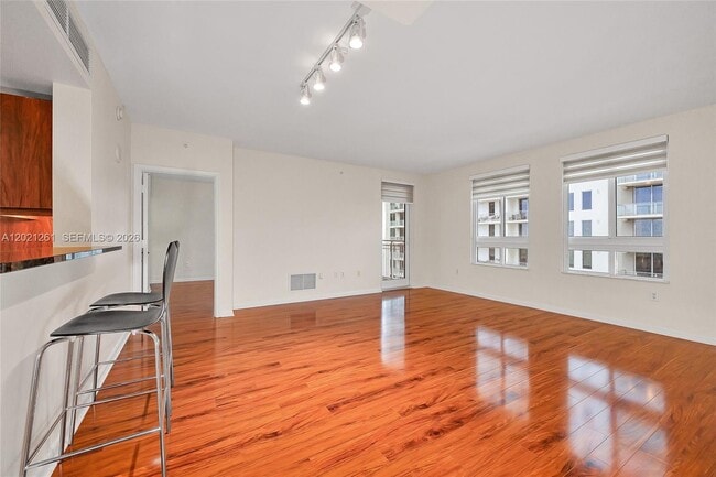 Building Photo - 7350 SW 89th St