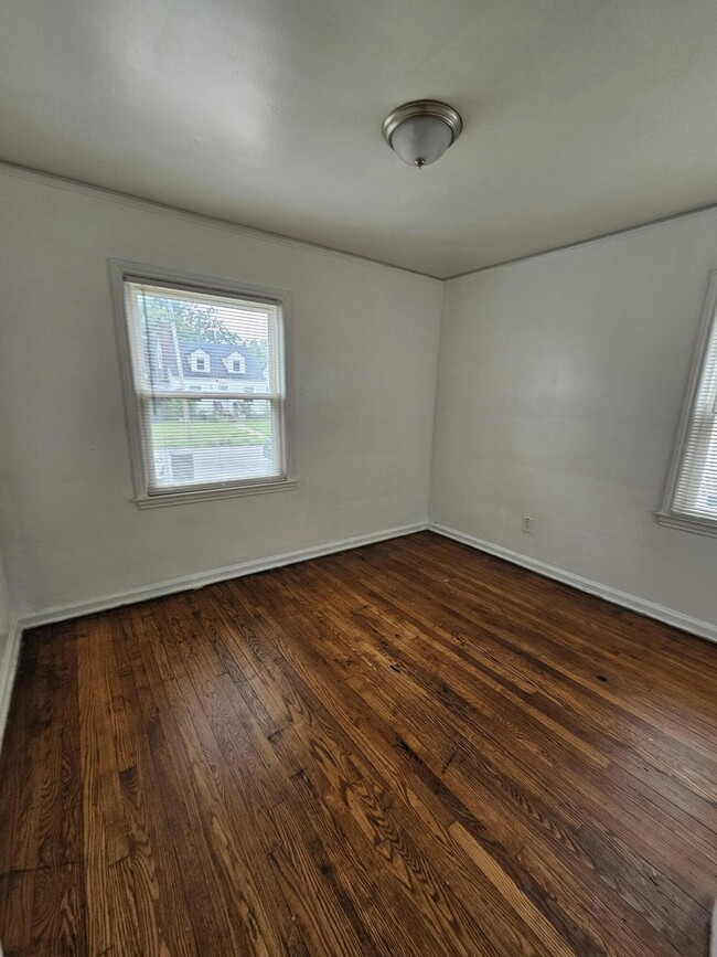 Building Photo - 20023 Santa Rosa Dr