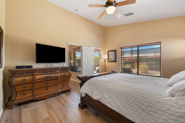 Building Photo - 79699 Carmel Valley Ave