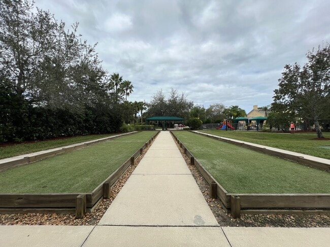 Building Photo - Luxury Living in a Gated Community – Modern 2-Bed Home with Premium Amenities!