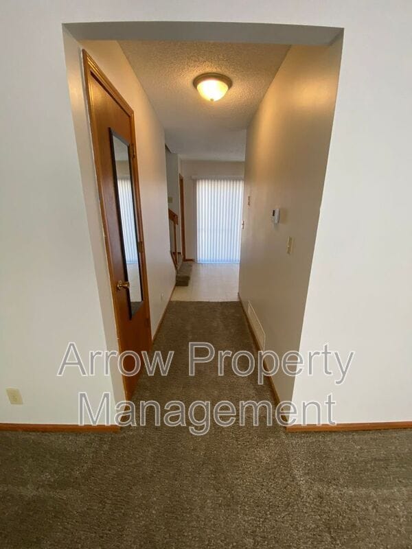 Building Photo - 1326 S Jackson St