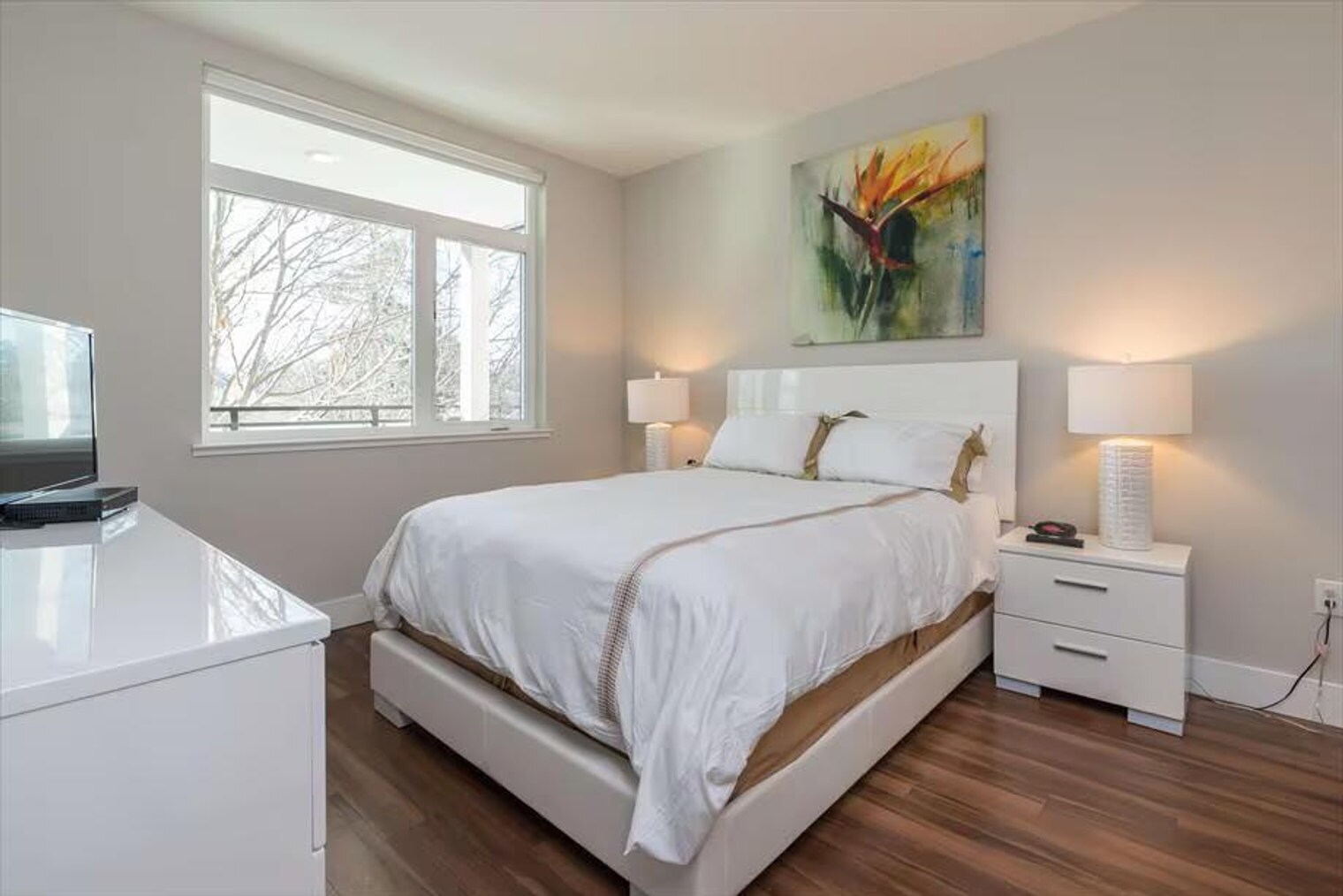 Building Photo - 908 Rich Ave