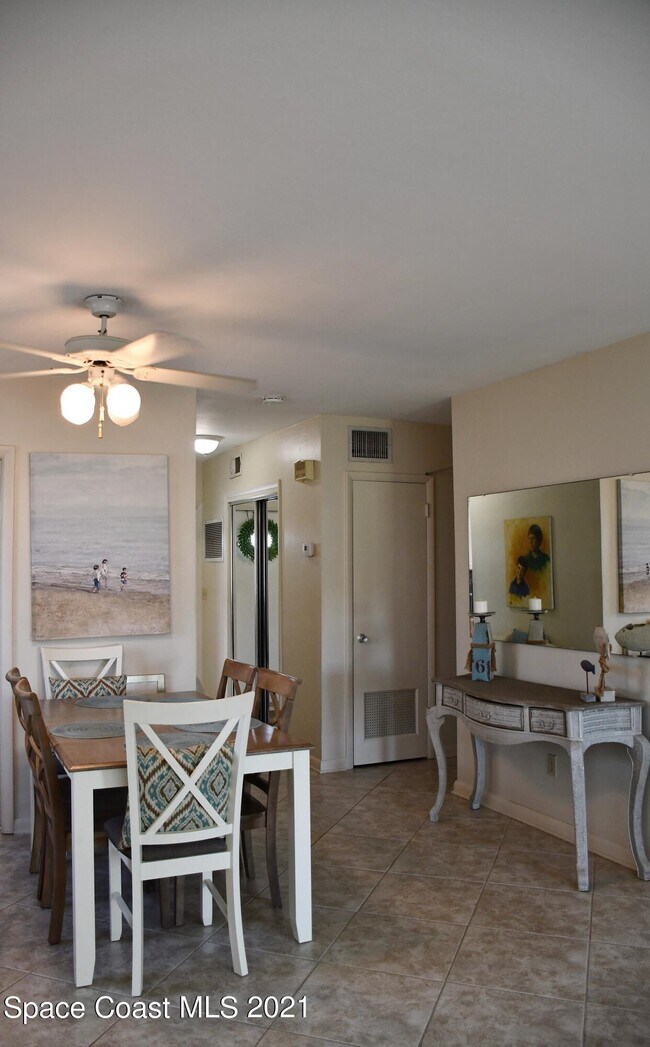Building Photo - 2186 Jimmy Buffett Mem Hwy