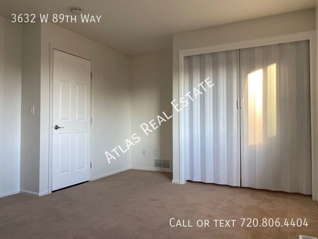 Building Photo - Coming Soon! Beautiful 2 Bedroom Unit in W...