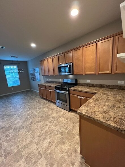 Building Photo - 13911 Rock Range Ln