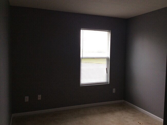 Building Photo - 4 BR home in Franklin, Indiana