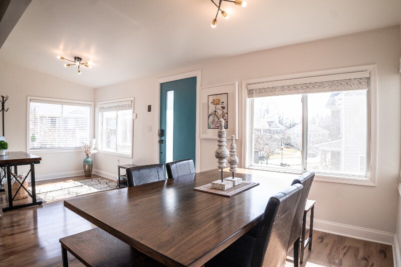 Building Photo - 3720 Taft Ave