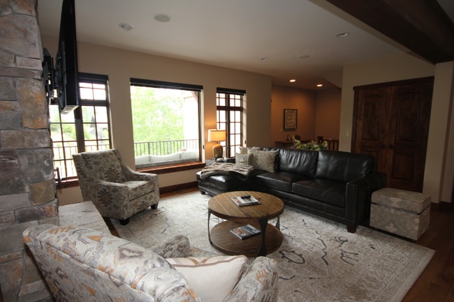 Building Photo - 1141 Meadowlark Ln