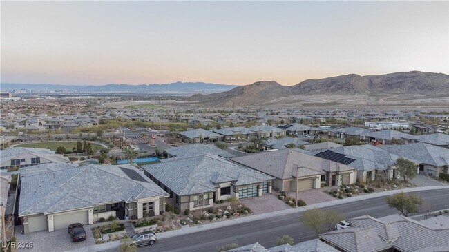 Building Photo - 756 Bruce Moorland St