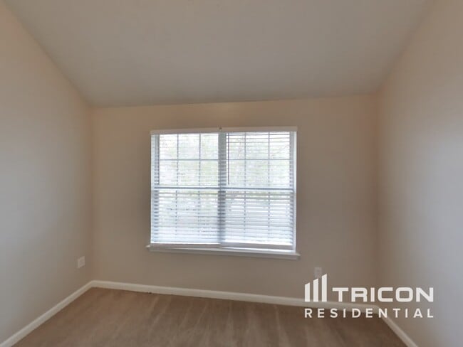 Building Photo - 410 Creekview Boulevard Covington GA