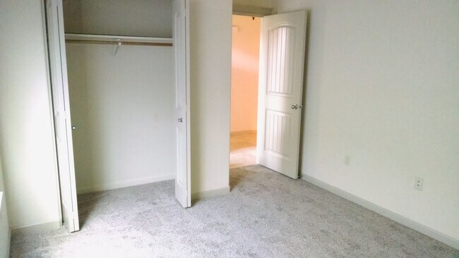 Building Photo - 2060 Northwest Arroyo Ridge Avenue
