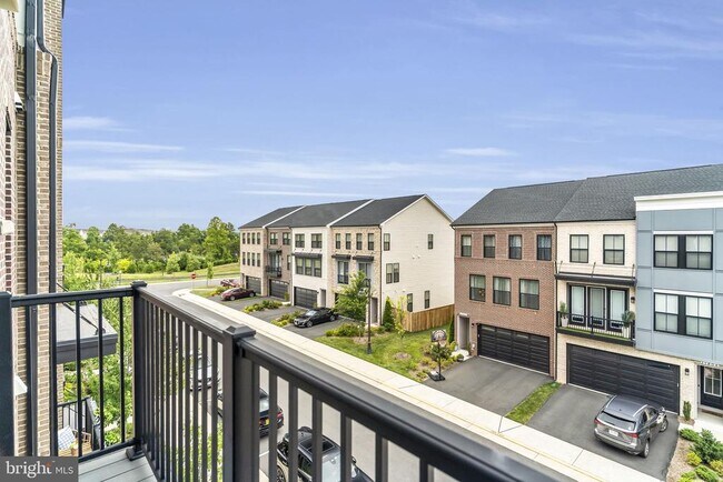 Building Photo - 21807 Croxley Ter