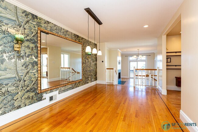 Building Photo - 1064 Carolina St