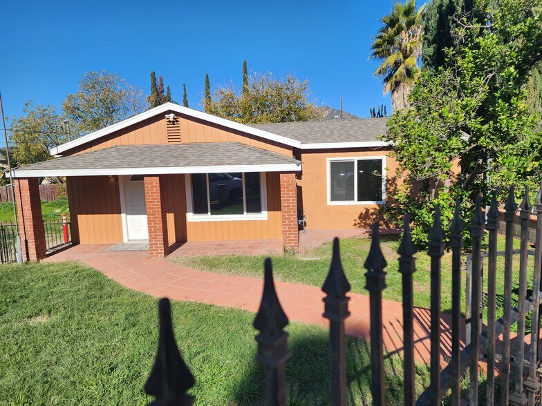 Building Photo - 7665 Machrea St