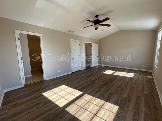 Building Photo - 2452 Emily Ln