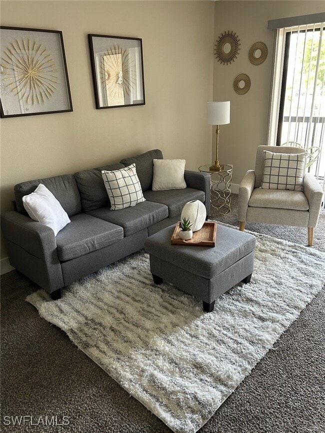 Building Photo - 5321 Summerlin Rd