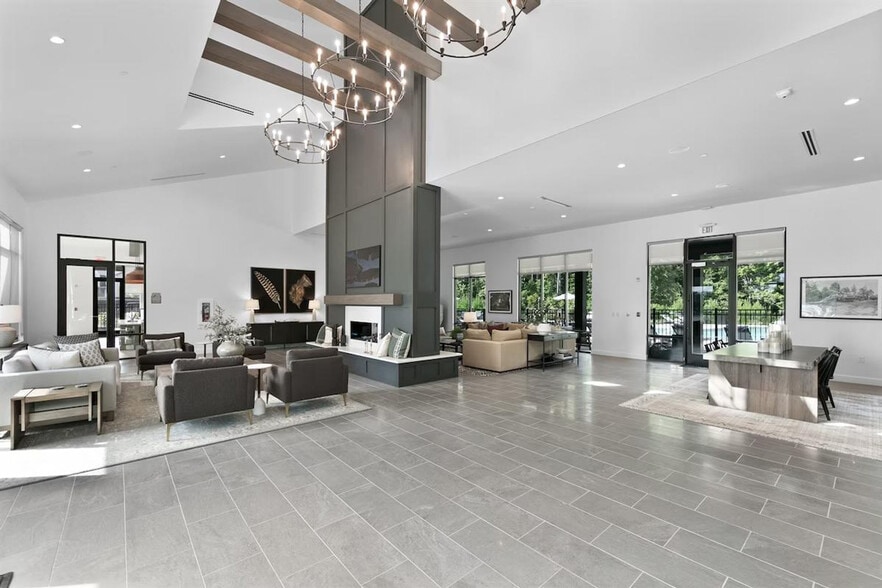 Building Photo - 11830 Buckfield Cir