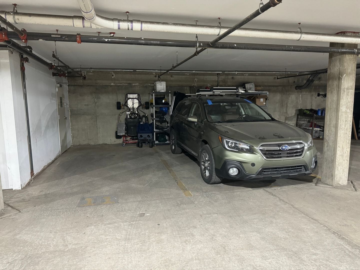 Building Photo - 2422 Tremont Pl