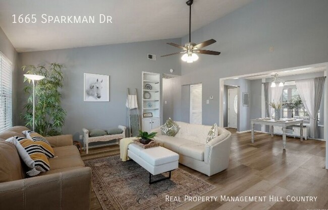 Building Photo - 1665 Sparkman Dr