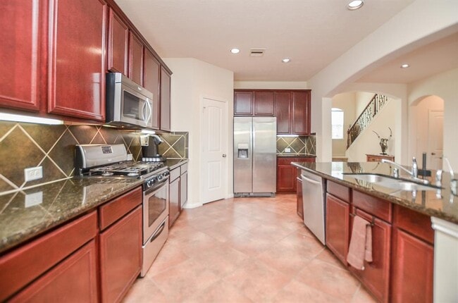 Building Photo - 24923 Diamond Ranch Dr