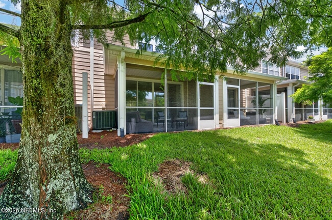 Building Photo - 4166 Highwood Dr