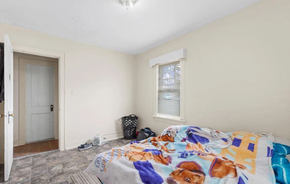 Bedroom 2 - 334 Gwinn Ave
