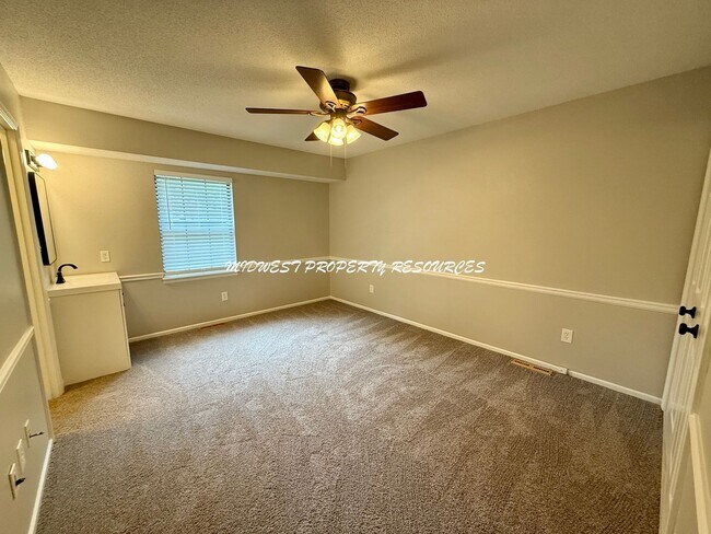 Building Photo - Newly Remodeled 3 Bed, 2.5 Bath Home with ...