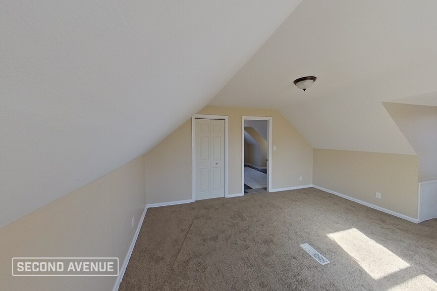 Building Photo - 4772 Jefferson St