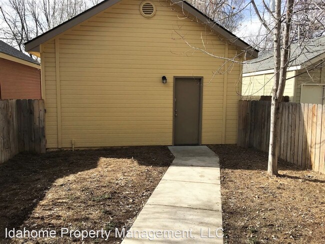 Building Photo - 3 br, 2.5 bath House - 1615 S Denver Ave