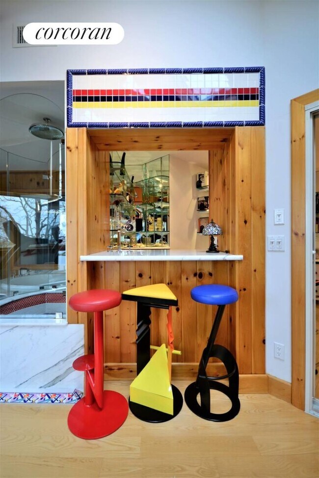 Building Photo - 120 Wooleys Dr