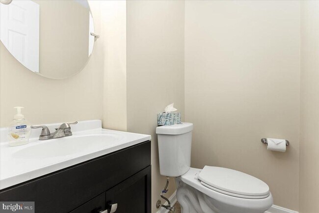 Building Photo - 316 Rambling Ridge Ct