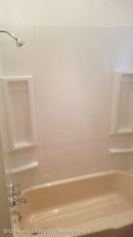 Building Photo - 107 King St