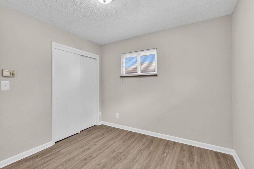 Building Photo - 3134 Medina Ave