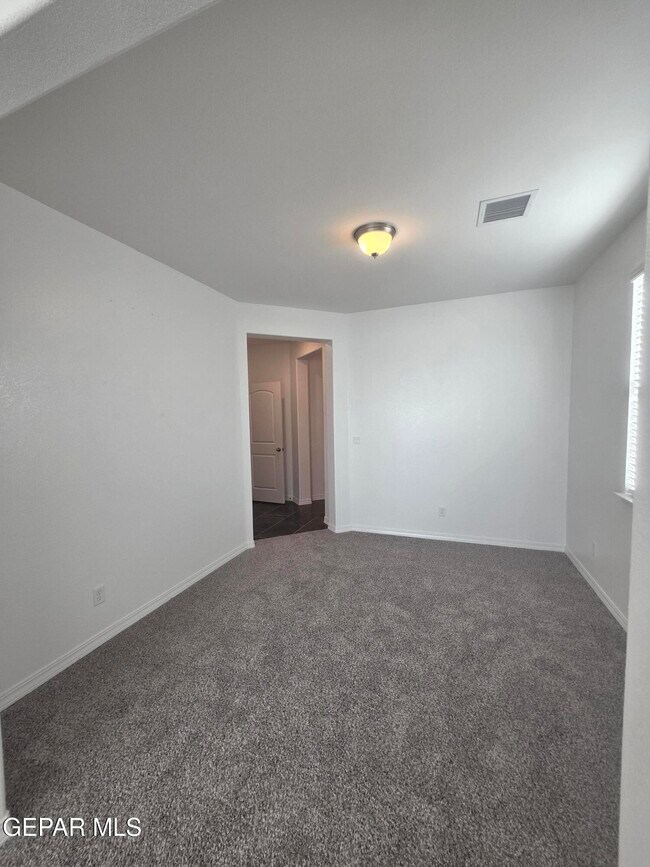 Building Photo - 4889 Christian Azcarate St