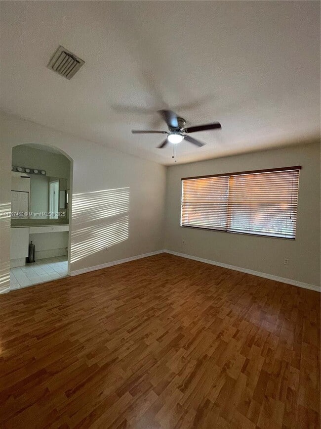 Building Photo - 12708 SW 49th Dr