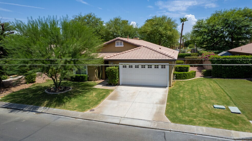 Building Photo - 49770 Quinn Way
