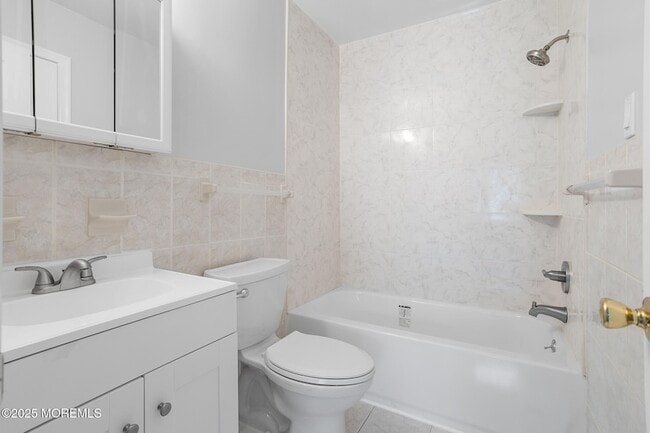 Building Photo - 30 Winged Foot Ln