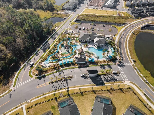 Building Photo - 4702 Sleepy Hollow Dr