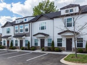 Building Photo - 611 Bristol Creek Dr
