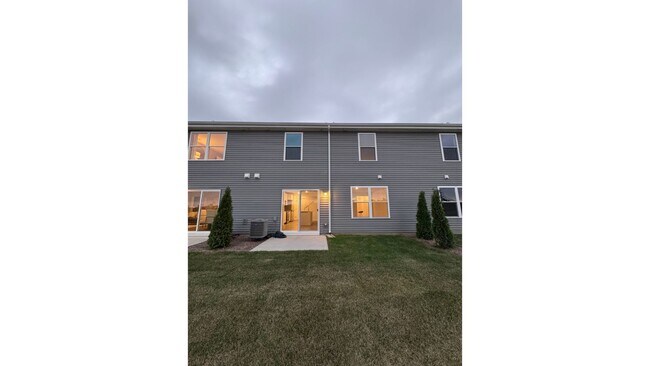 Building Photo - 3502 Richardson Cir