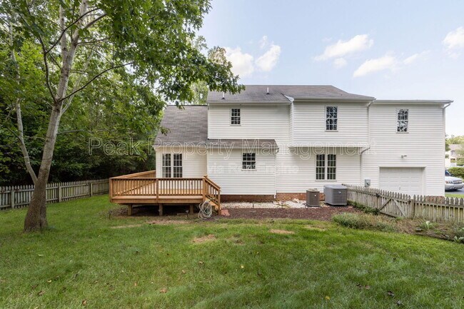 Building Photo - 5200 Parrish Creek Dr