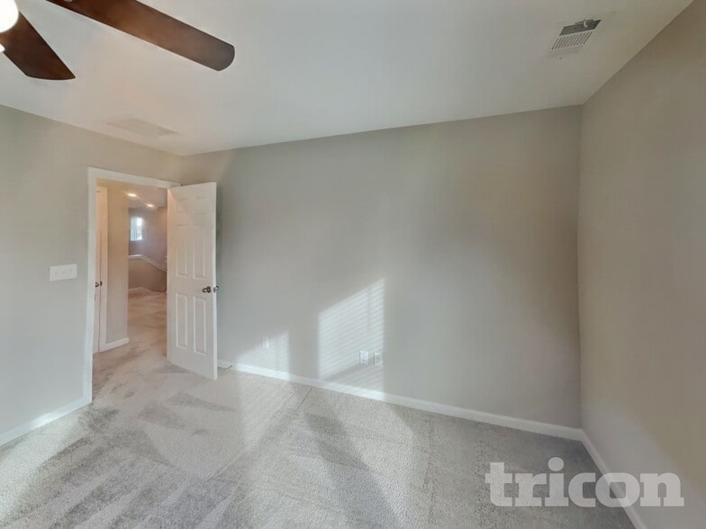 Building Photo - 109 Timber Crest Trl