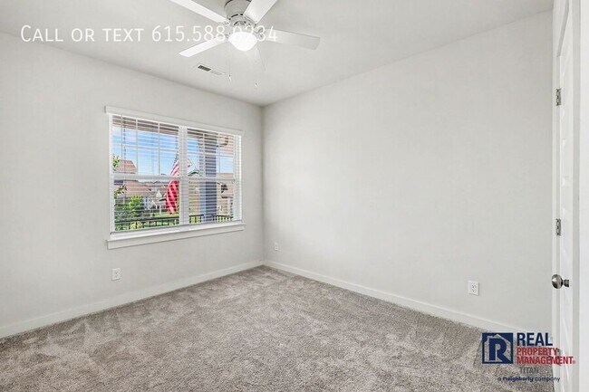 Building Photo - 1029 Ewell Farm Dr