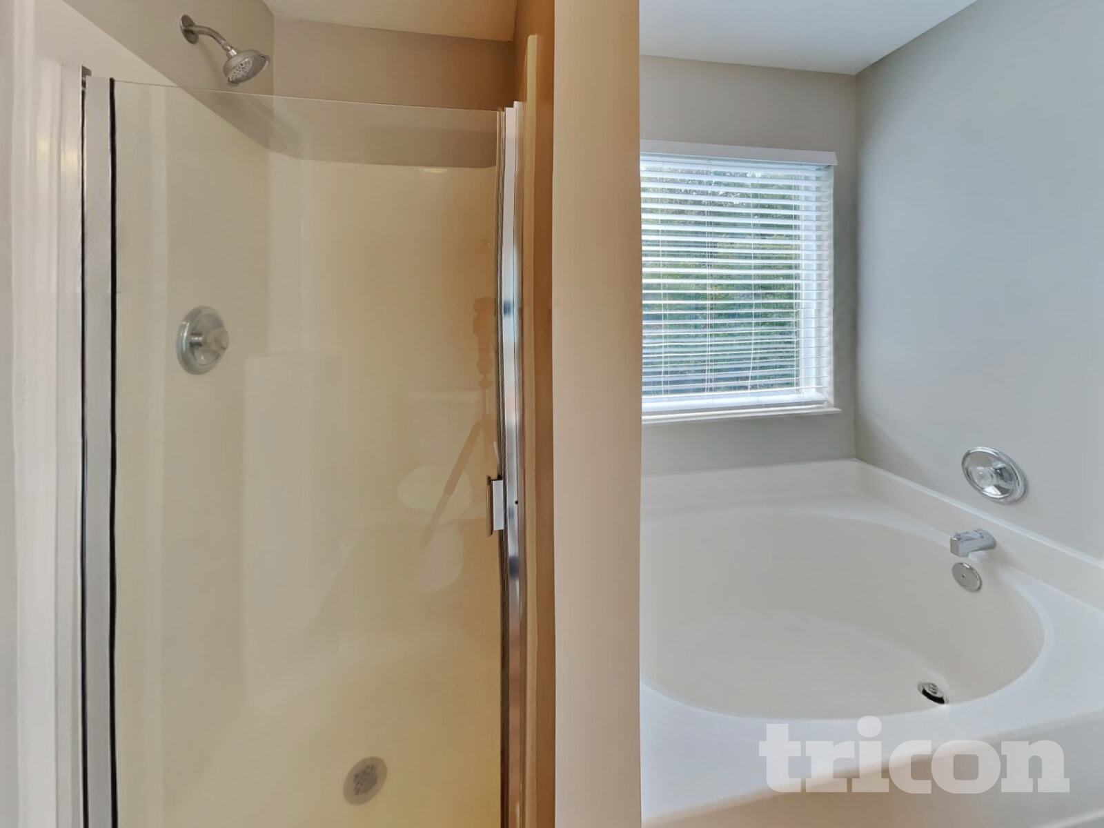 Building Photo - 4453 Frost St